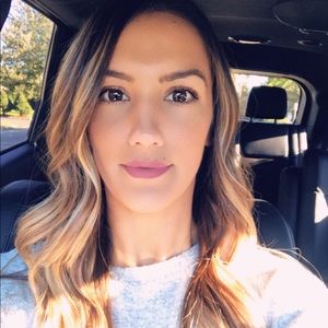 Meet your Posher, Jackie